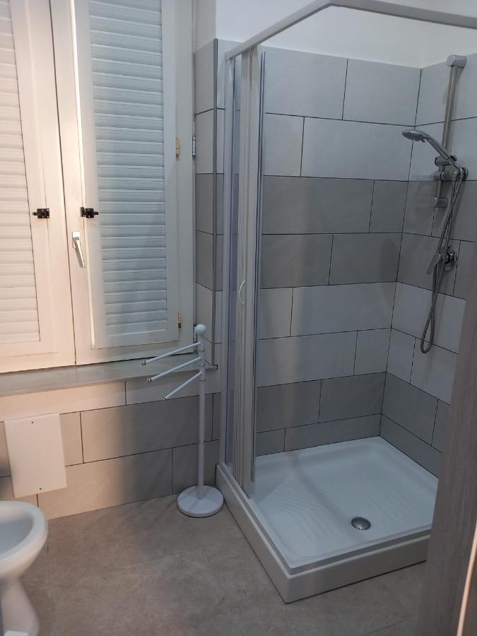 לינה וארוחת בוקר נאפולי Greth House מראה חיצוני תמונה